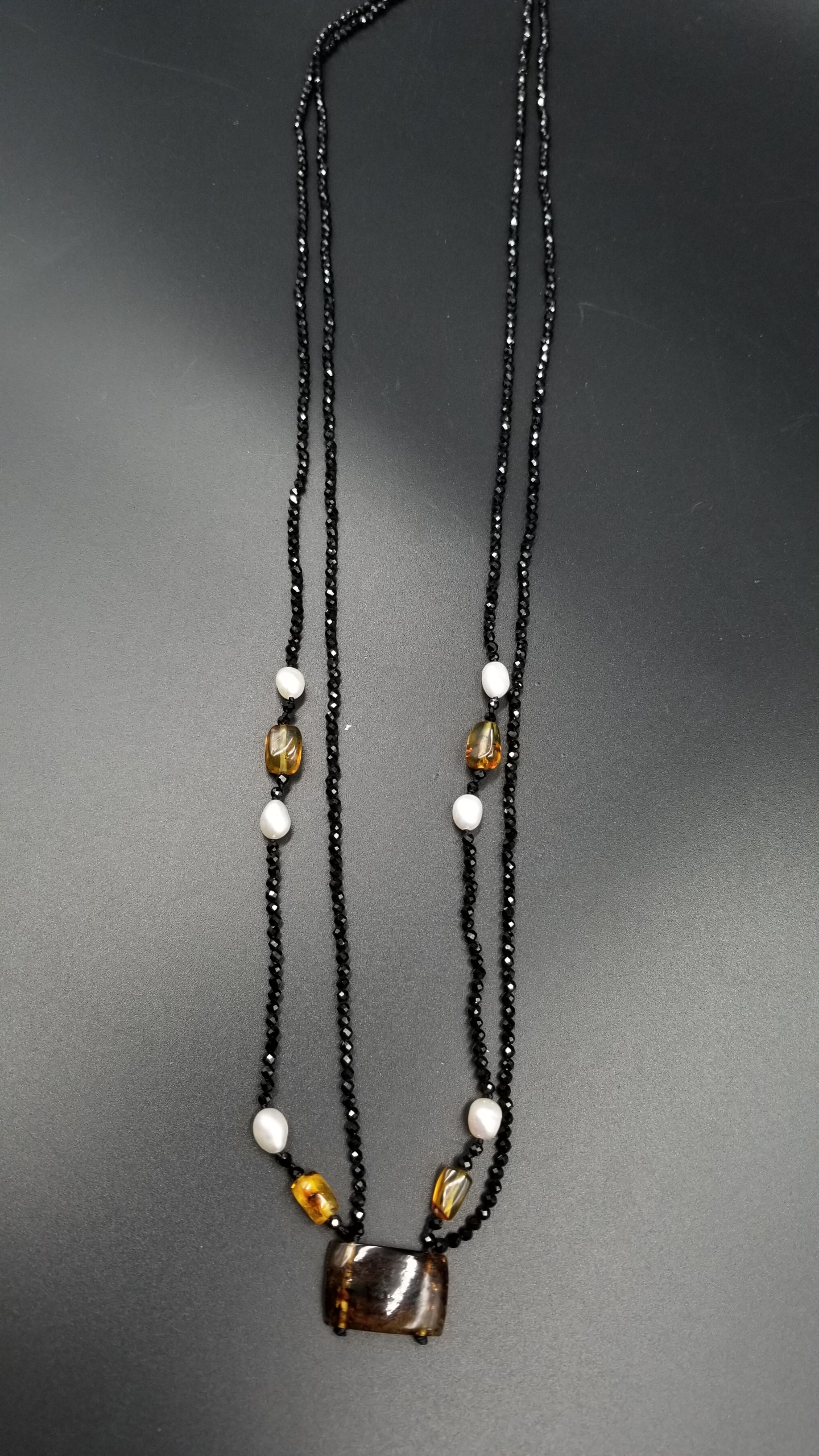 FRESHWATER CULTURE PEARLS W/ AMBER AND BLACK SPINAL DOUBLE NECKLACE
