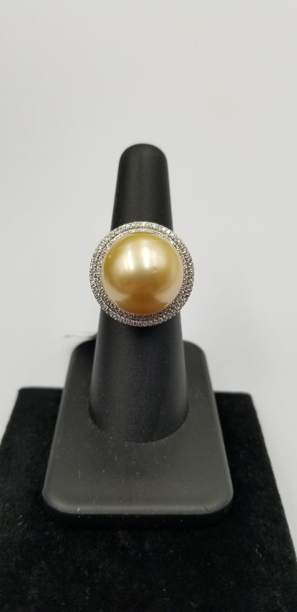 GOLDEN COLOR SOUTHSEA PEARL W/DIAMONDS CONVERTIBLE PENDANT/RING IN 18 KT WHITE GOLD