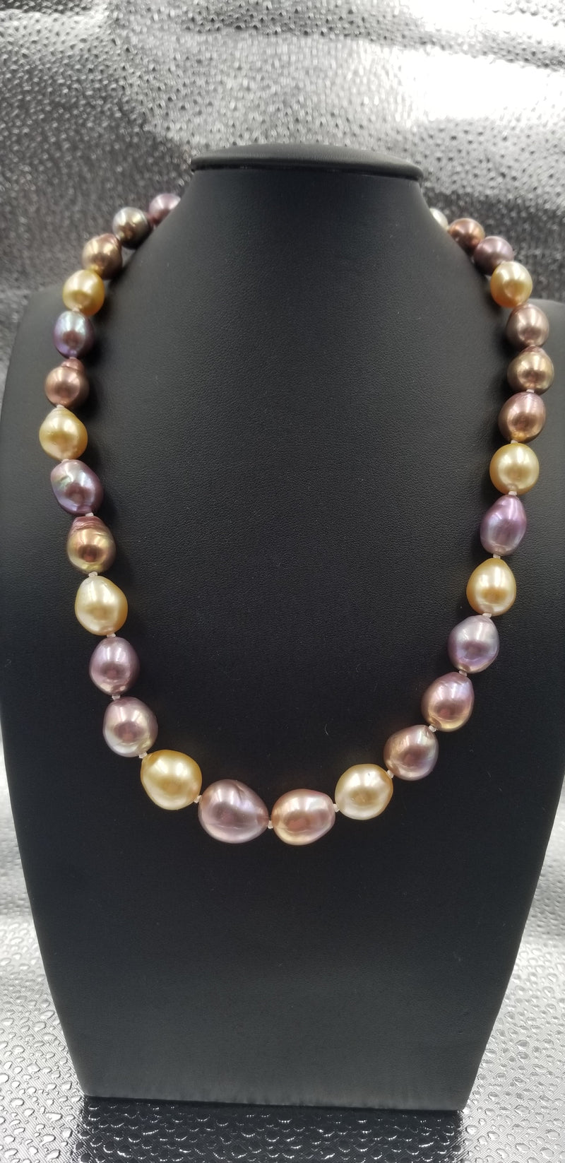 VERY RARE MULTI COLOR SOUTHSEA/FRESHWATER PEARLS NECKLACE