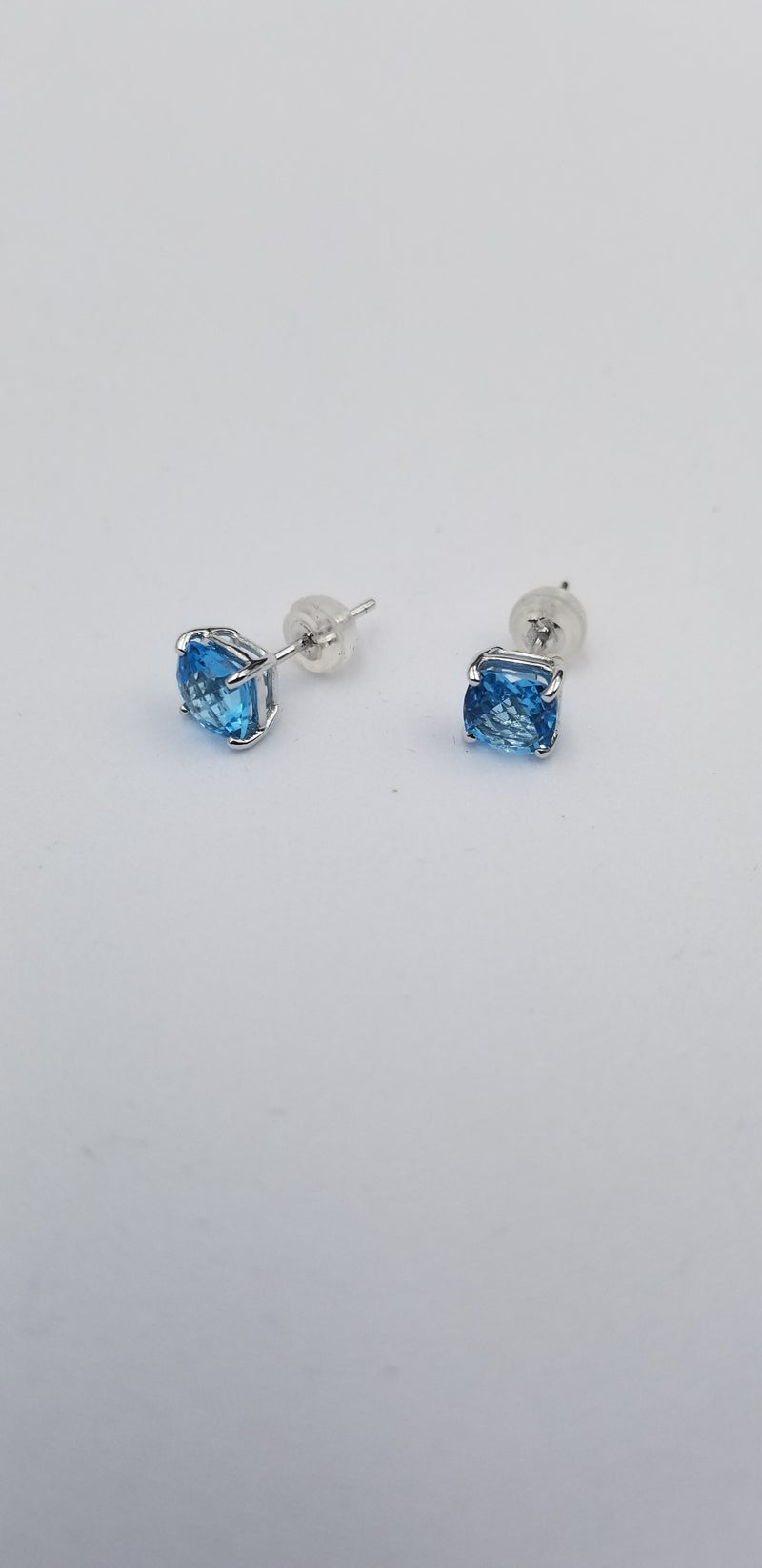 BLUE TOPAZ 6MM SQUARE 14 KT WHITE GOLD STUDS EARRINGS