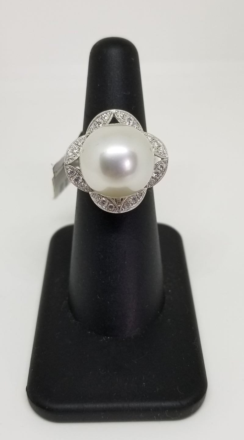 18 KT WHITE GOLD LARGE AAA SOUTHSEA PEARL WITH DIAMONDS CONVERTIBLE RING/PENDANT