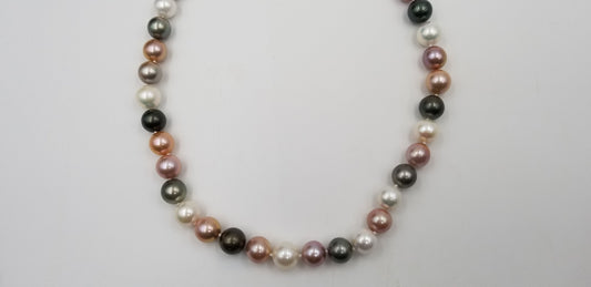 28" LONG MULTI COLOR SUPER LARGE SIZES TAHITIAN / FRESHWATER PEARLS NECKLACE