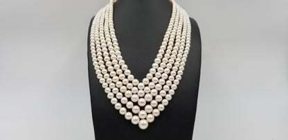 CLASSIC 5 STRANDS V' SHAPE GRADUATE FRESHWATER CULTURE PEARLS NECKLACE IN STERLING SILVER CLASP