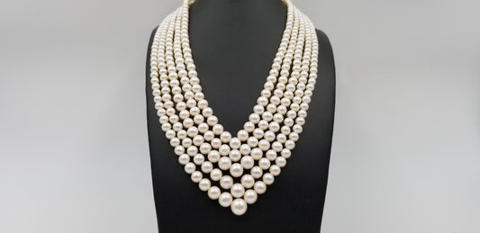 CLASSIC 5 STRANDS V' SHAPE GRADUATE FRESHWATER CULTURE PEARLS NECKLACE IN STERLING SILVER CLASP