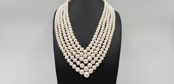 CLASSIC 5 STRANDS V' SHAPE GRADUATE FRESHWATER CULTURE PEARLS NECKLACE IN STERLING SILVER CLASP