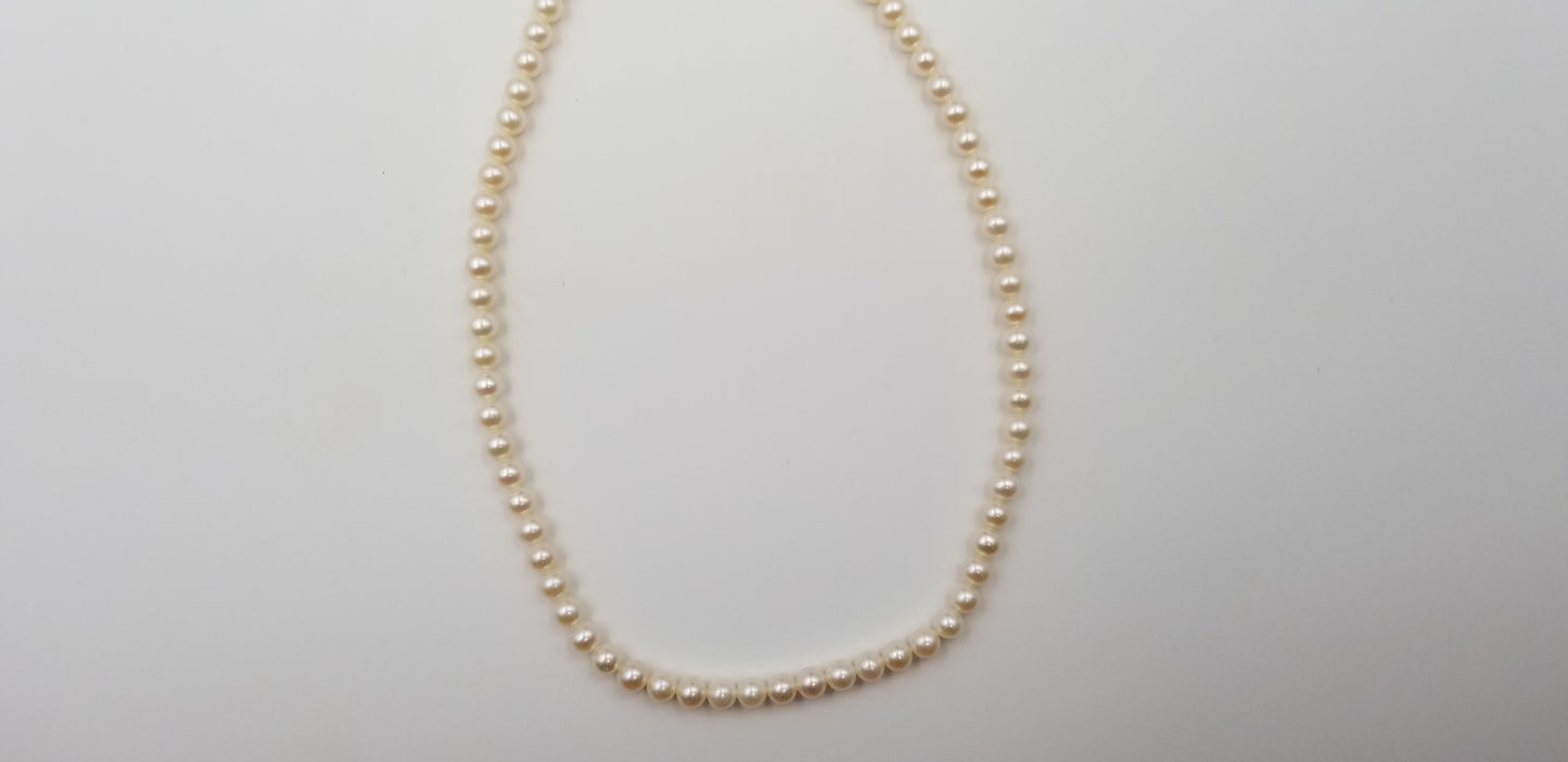5.5-6 MM FRESHWATER CULTURE PEARLS STRANDS