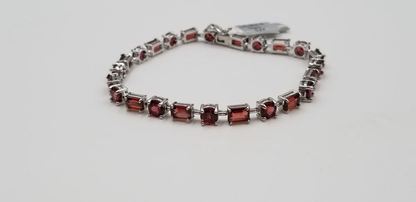 GARNET ROUND /EMERALD CUT STERLING SILVER BRACELET