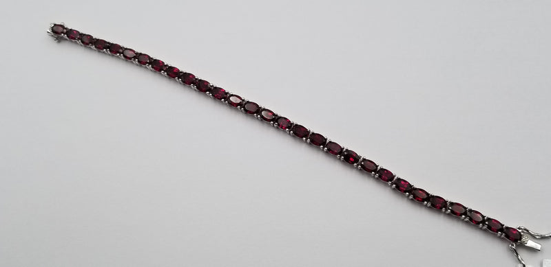 GARNET 4X6 MM OVAL SHAPE STERLING SILVER TENNIS BRACELET