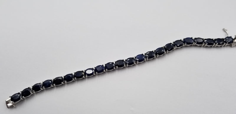 SAPPHIRE 6X8 MM OVAL SHAPE STERLING SILVER TENNIS BRACELET