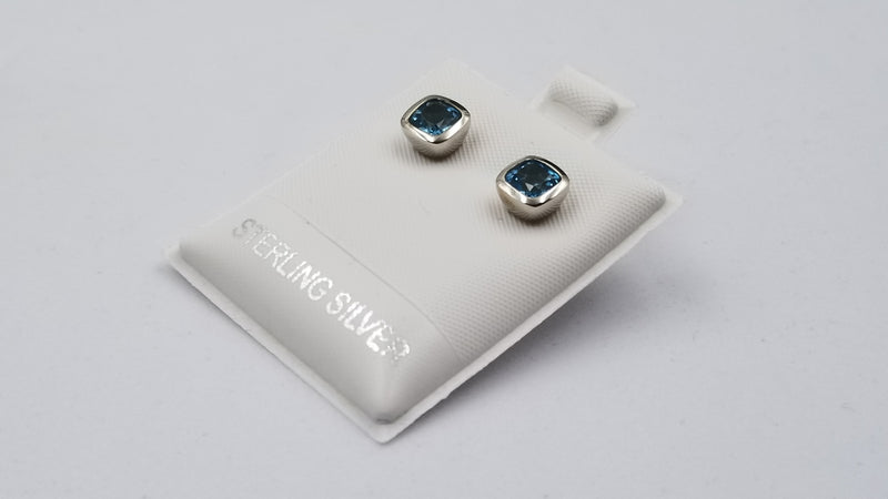 BLUE TOPAZ 5X5 MM SQUARE BEZEL SET STERLING SILVER STUDS EARRINGS