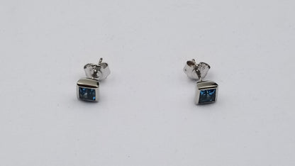 BLUE TOPAZ 4X4 MM SQUARE BEZEL SET STERLING SILVER STUDS EARRINGS