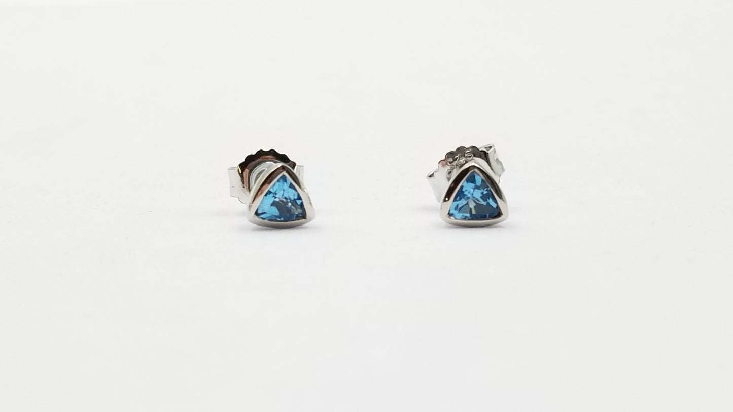 BLUE TOPAZ 4X4MM TRIANGLE BEZEL SET STERLING SILVER STUDS EARRINGS