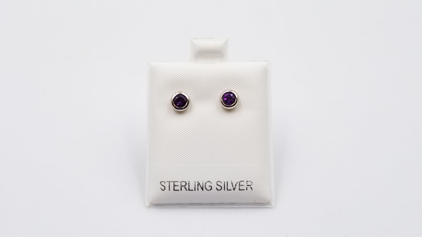 AMETHYST 4 MM ROUND BEZEL SET STERLING SILVER STUDS EARRINGS