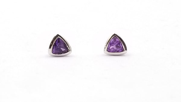 AMETHYST 4X4 MM TRIANGLE BEZEL SET SETLING SILVER STUDS EARRINGS