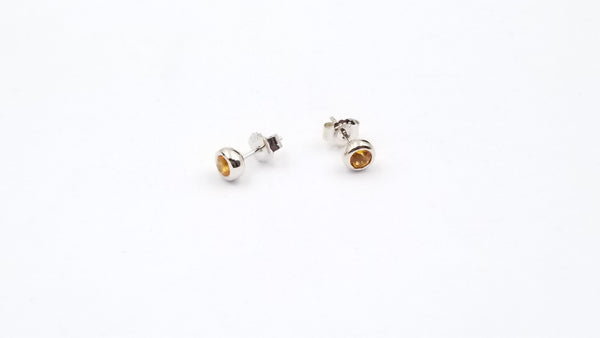 CITRINE 4 MM ROUND BEZEL SET STERLING SILVER STUDS EARRINGS