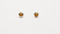 CITRINE 4 MM ROUND BEZEL SET STERLING SILVER STUDS EARRINGS