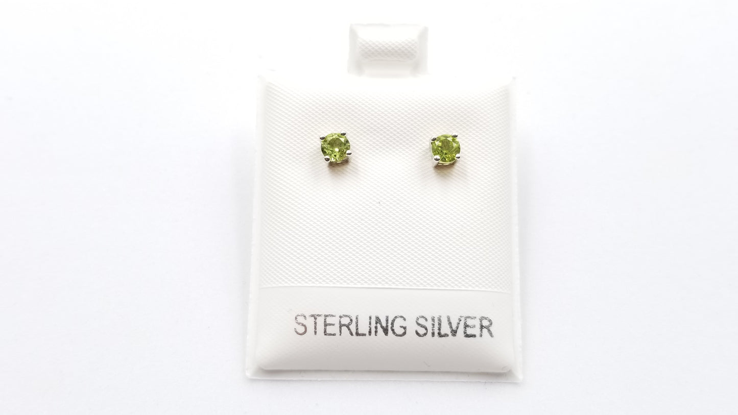 PERIDOT 4 MM ROUND 4 PRONG SET STERLING SILVER STUDS EARRINGS