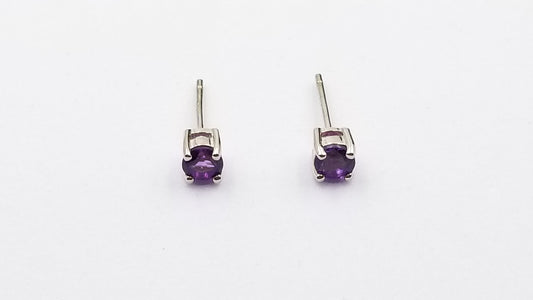 AMETHYST 4 MM ROUND PRONG SET STERLING SILVER STUDS EARRINGS