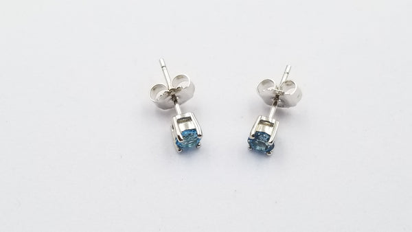 BLUE TOPAZ 4 MM ROUND PRONG SET STERLING SILVER STUDS EARRINGS