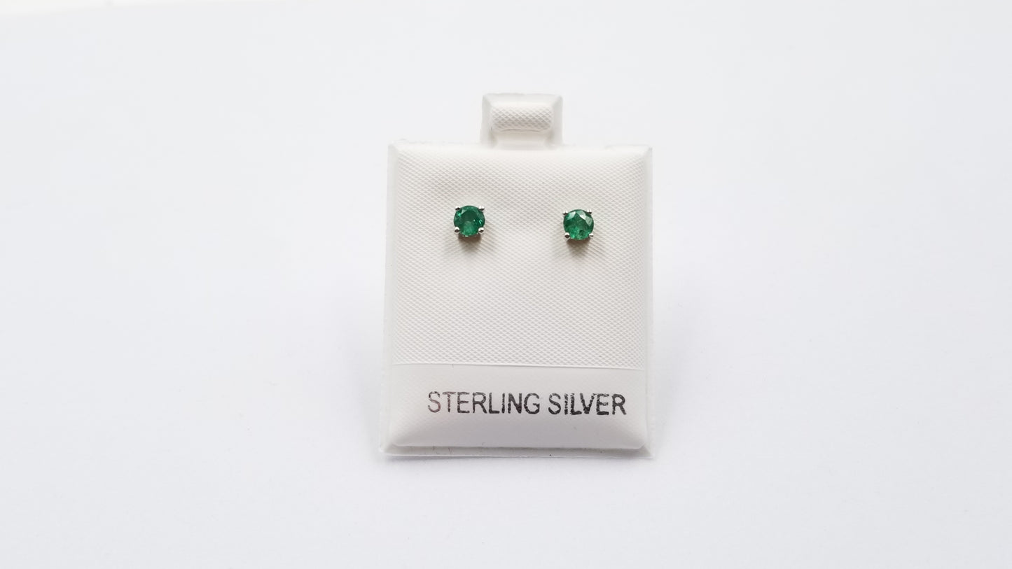 EMERALD 4 MM ROUND PRONG SET STERLING SILVER STUDS EARRINGS