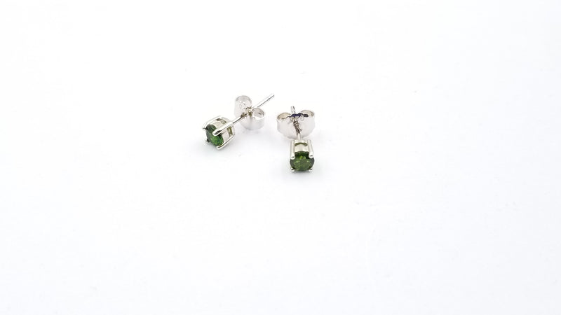 GREEN CHROME DIOPSIDE 4 MM ROUND PRONG SET STUDS EARRINGS