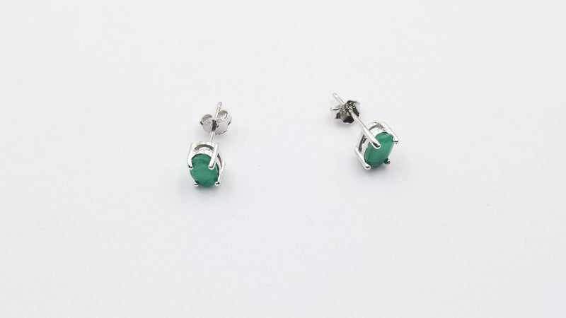 EMERALDS 4X6MM OVAL SHAPE PRONG SET STERLING SILVER STUD EARRINGS