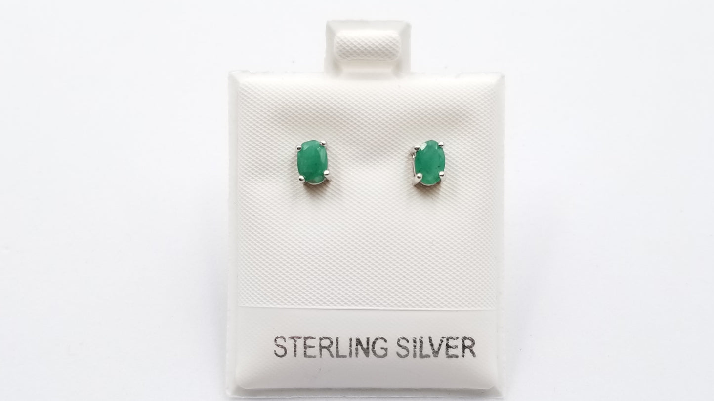 EMERALDS 4X6MM OVAL SHAPE PRONG SET STERLING SILVER STUD EARRINGS