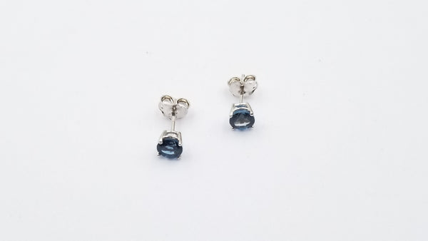 LONDON BLUE TOPAZ 5MM ROUND PRONG SET STERLING SILVER STUDS EARRINGS