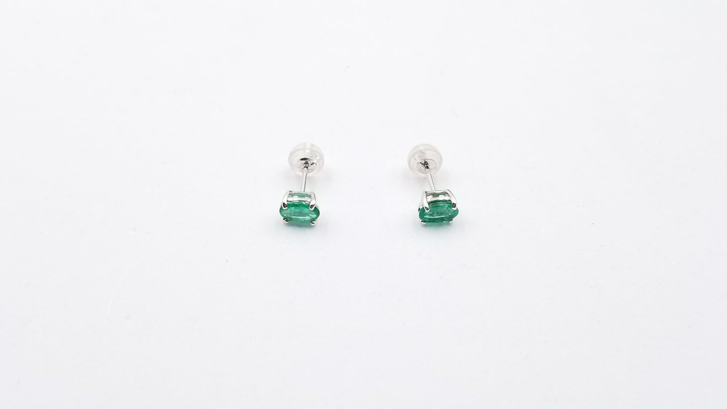EMERALD 4X6 MM OVAL PRONG SET 14 KT WHITE GOLD STUDS EARRINGS