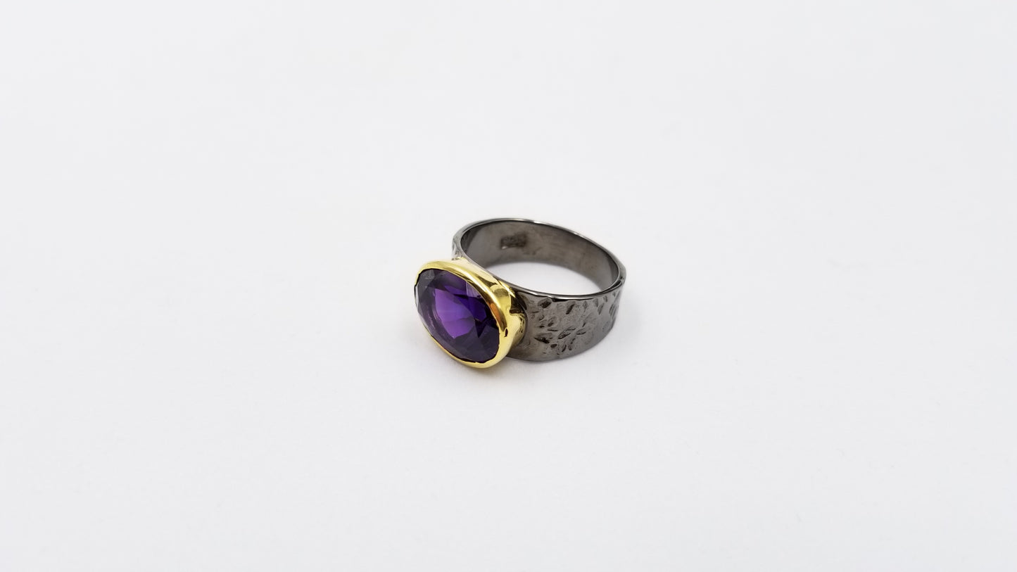 AMETHYST TWO TONE / BLACK RHODIUM FINISHED STERLING SILVER RING