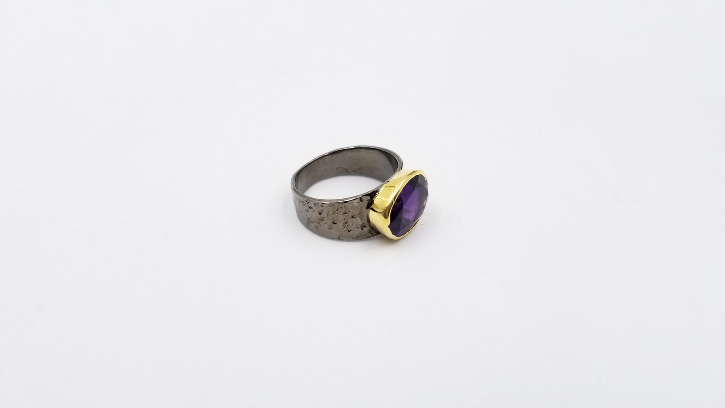 AMETHYST TWO TONE / BLACK RHODIUM FINISHED STERLING SILVER RING