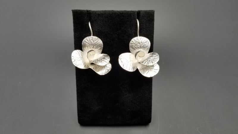 STERLING SILVER FRENCH WIRE FLOWER STYLE EARRINGS