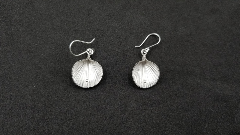 STERLING SILVER FRENCH WIRE PEA STYLE EARRINGS