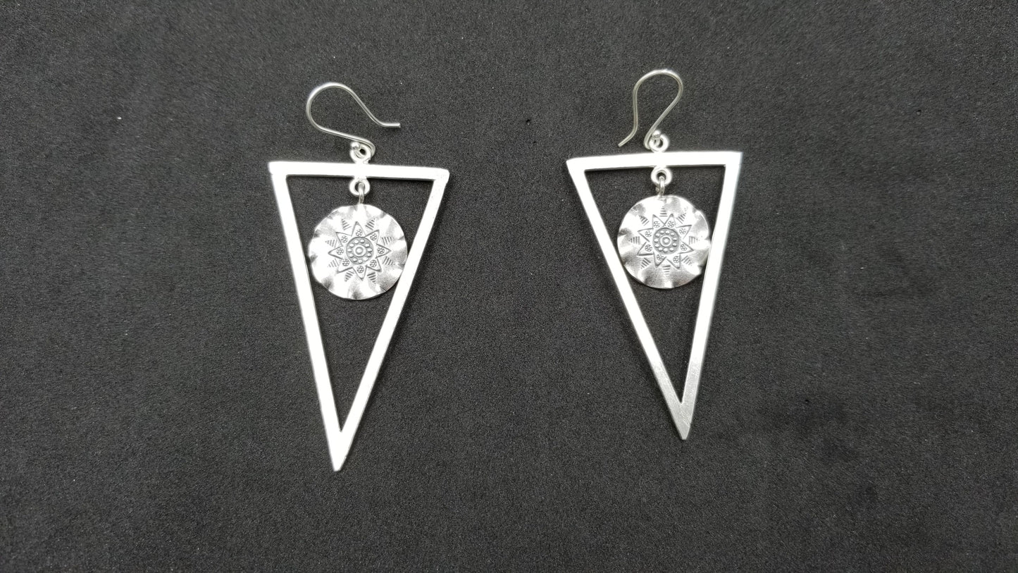 STERLING SILVER LONG WIRE DANGLE TRIAGLE SHAPE DESIGNS EARRINGS