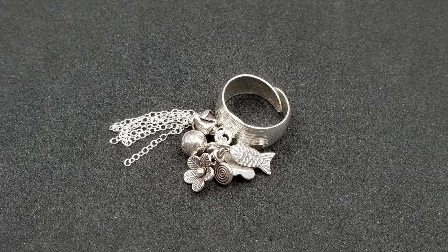 STERLING SILVER FUN CHARMS RING ( SIZE ADJUSTABLE )