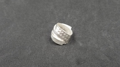 STERLING SILVER WIDE RING ( SIZE ADJUSTABLE )