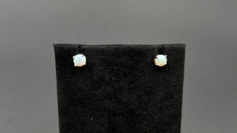 OPAL ( AUSTRALIAN ) 5 MM ROUND 14 KT WHITE GOLD STUDS EARRINGS