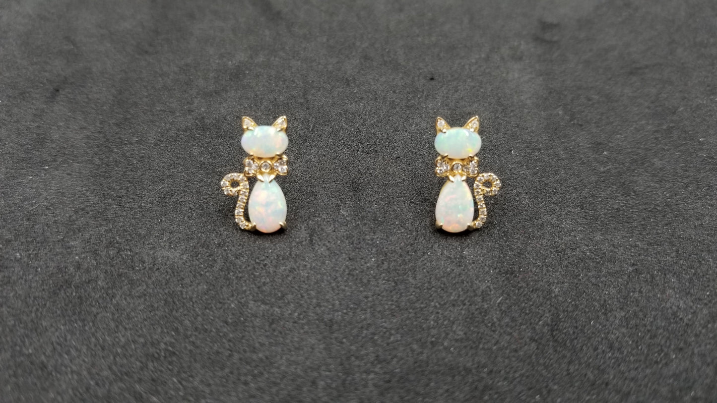 OPAL ( AUSTRALIAN ) WITH DIAMONDS 14 KT YELLOW GOLD FANCY CAT EARRINGS