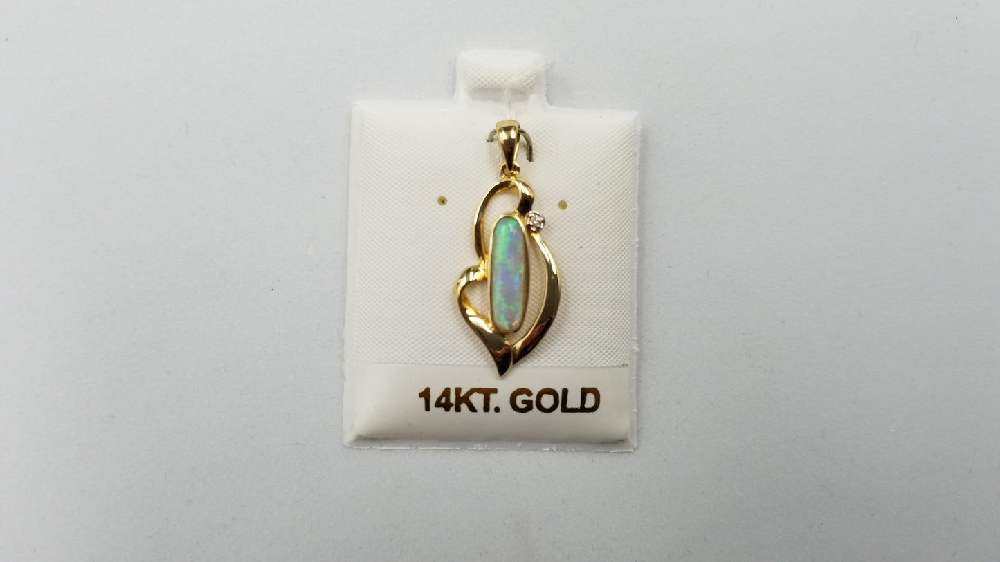 OPAL ( AUSTRALIAN ) FREEFORM WITH DIAMOND 14 KT YELLOW GOLD PENDANT