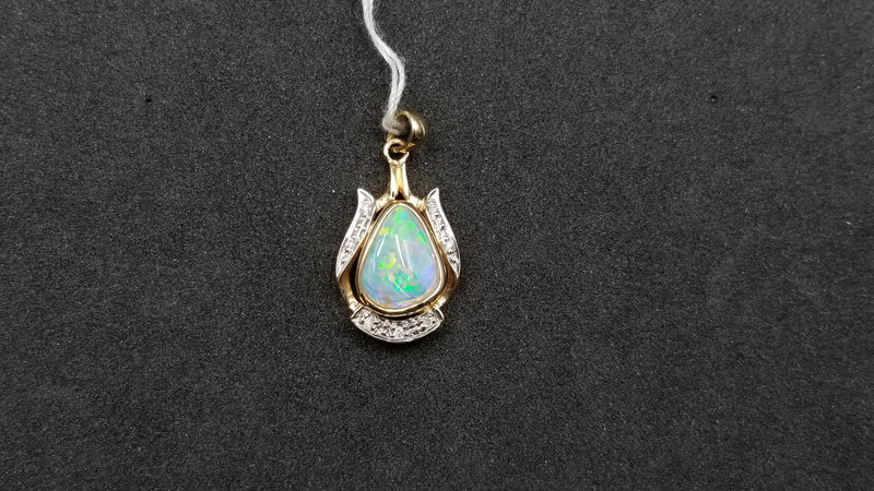 OPAL ( AUSTRALIAN ) FREEFORM WITH DIAMONDS 14 KT YELLOW GOLD BEZEL SET PENDANT