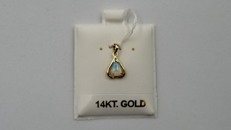 OPAL ( AUSTRALIAN ) PEAR SHAPE 14 KT YELOW GOLD PENDANT