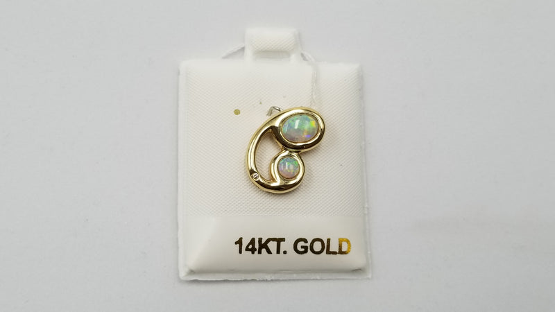 OPAL ( AUSTRALIAN ) WITH DIAMOND BEZEL SET 14 KT YELLOW GOLD MOTHER AND SON PENDANT