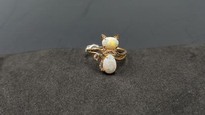 OPAL ( AUSTRALIAN ) WITH DIAMONDS 14 KT YELLOW GOLD FANCY CAT RING
