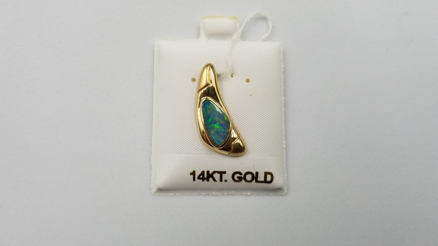 BOULDER OPAL DOUBLET FREEFORM 14 KT YELLOW GOLD PENDANT