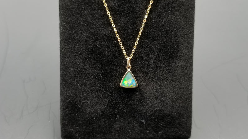 BOULDER OPAL DOUBLET TRIANGLE 7 MM BEZEL SET 14 KT YELOW GOLD PENDANT WITH 16" CHAIN