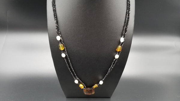 FRESHWATER CULTURE PEARLS W/ AMBER AND BLACK SPINAL DOUBLE NECKLACE