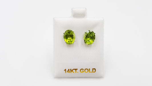PERIDOT  8X10 OVAL SHAPE 14 KT WHITE GOLD PRONG SET STUDS EARRINGS
