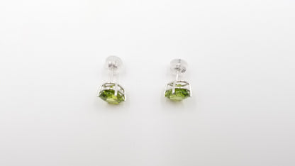 PERIDOT  8X10 OVAL SHAPE 14 KT WHITE GOLD PRONG SET STUDS EARRINGS