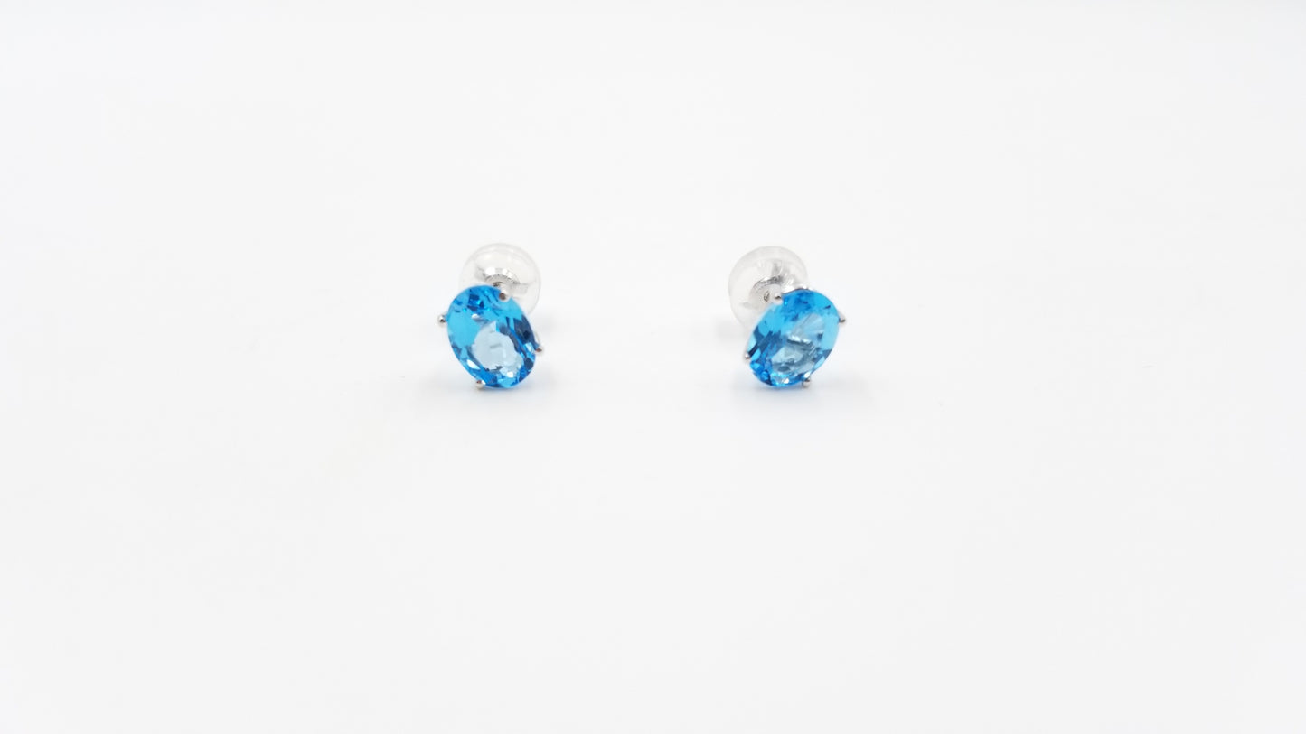 BLUE TOPAZ 6X8 MM OVAL SHAPE 14 KT WHITE GOLD PRONG SET STUDS EARRINGS