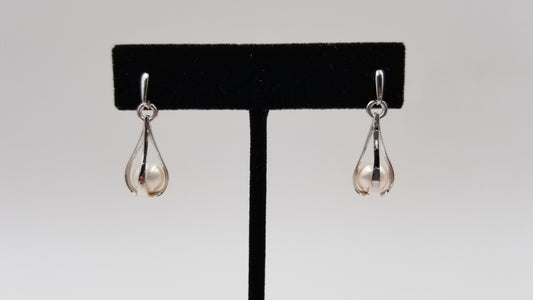FRESHWATER CULTURE PEARLS STERLING SILVER WIRE DROP EARRINGS